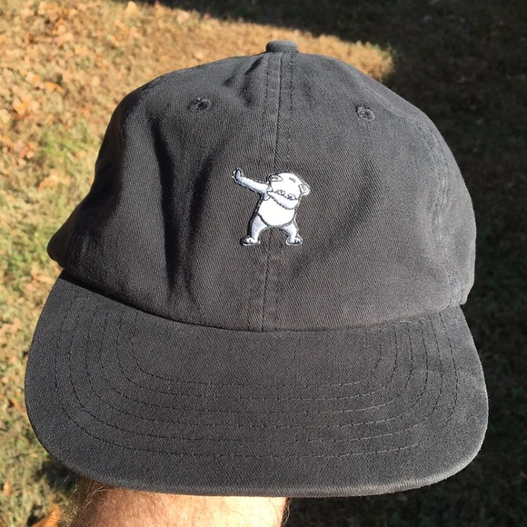 Dab hat full black 6 panel style cap with adjustable back strap and buckle - Picture 14 of 16